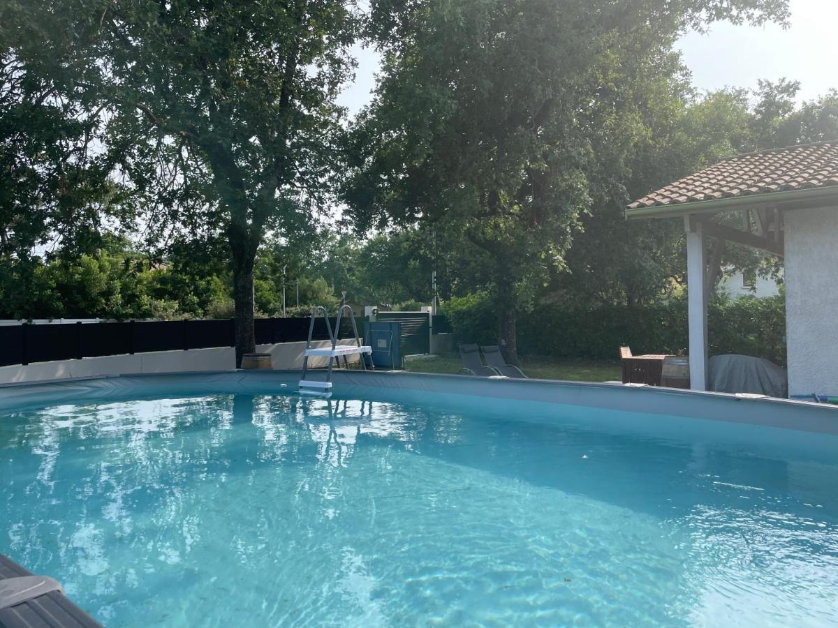 Villa Au Calme Avec Piscine, Grand Jardin Et Studio Independant Andernos-les-Bains Kültér fotó