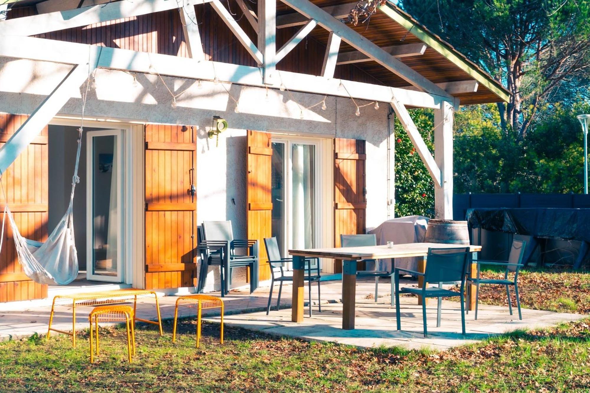 Villa Au Calme Avec Piscine, Grand Jardin Et Studio Independant Andernos-les-Bains Kültér fotó